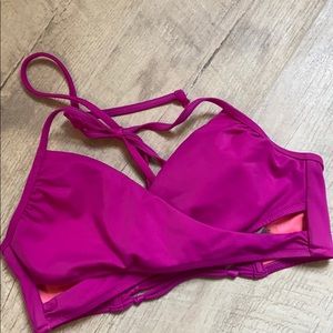 Bikini top from pink